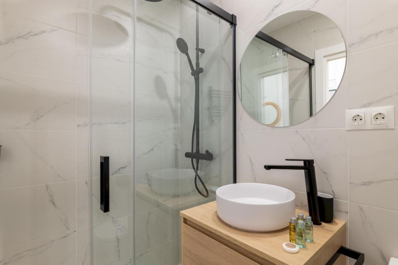 2 Bedrooms 2 Bathrooms Furnished - Retiro - Refurbished - Mintystay Madrid Exterior foto
